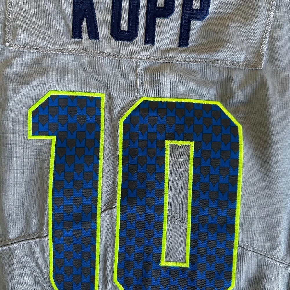 Football jersey - Picture 5 of 5